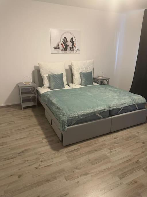 Theox Apartment No 8 - 90Qm Mit 2 Schlafzimmern Und 5 Betten Дуйсбург Екстериор снимка