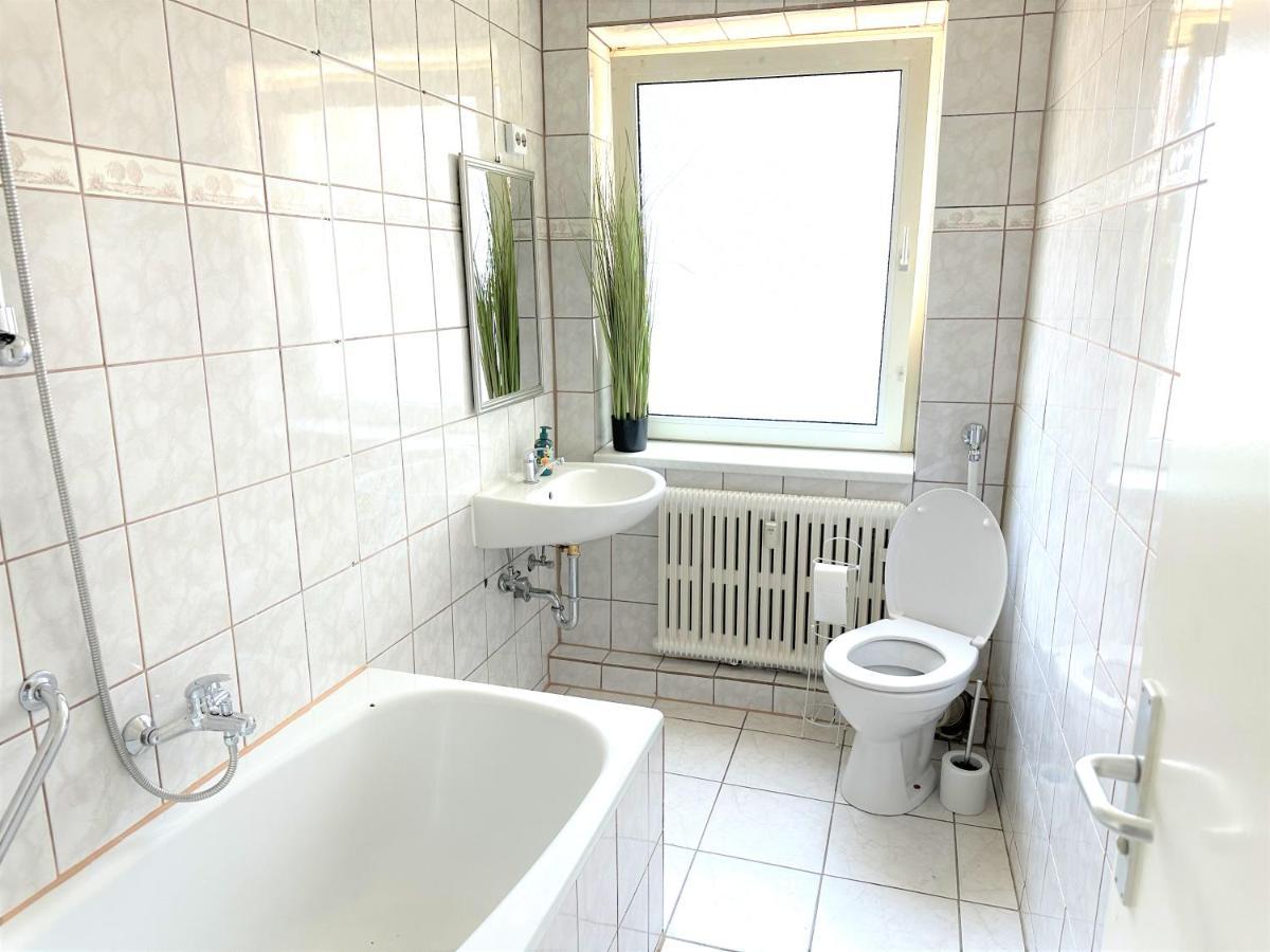 Theox Apartment No 8 - 90Qm Mit 2 Schlafzimmern Und 5 Betten Дуйсбург Екстериор снимка